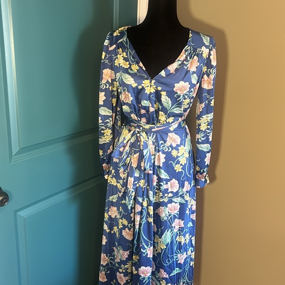 🌼 Vintage 1970s Vanity Fair Floral Maxi Dress – Size M - Picture 4 of 12